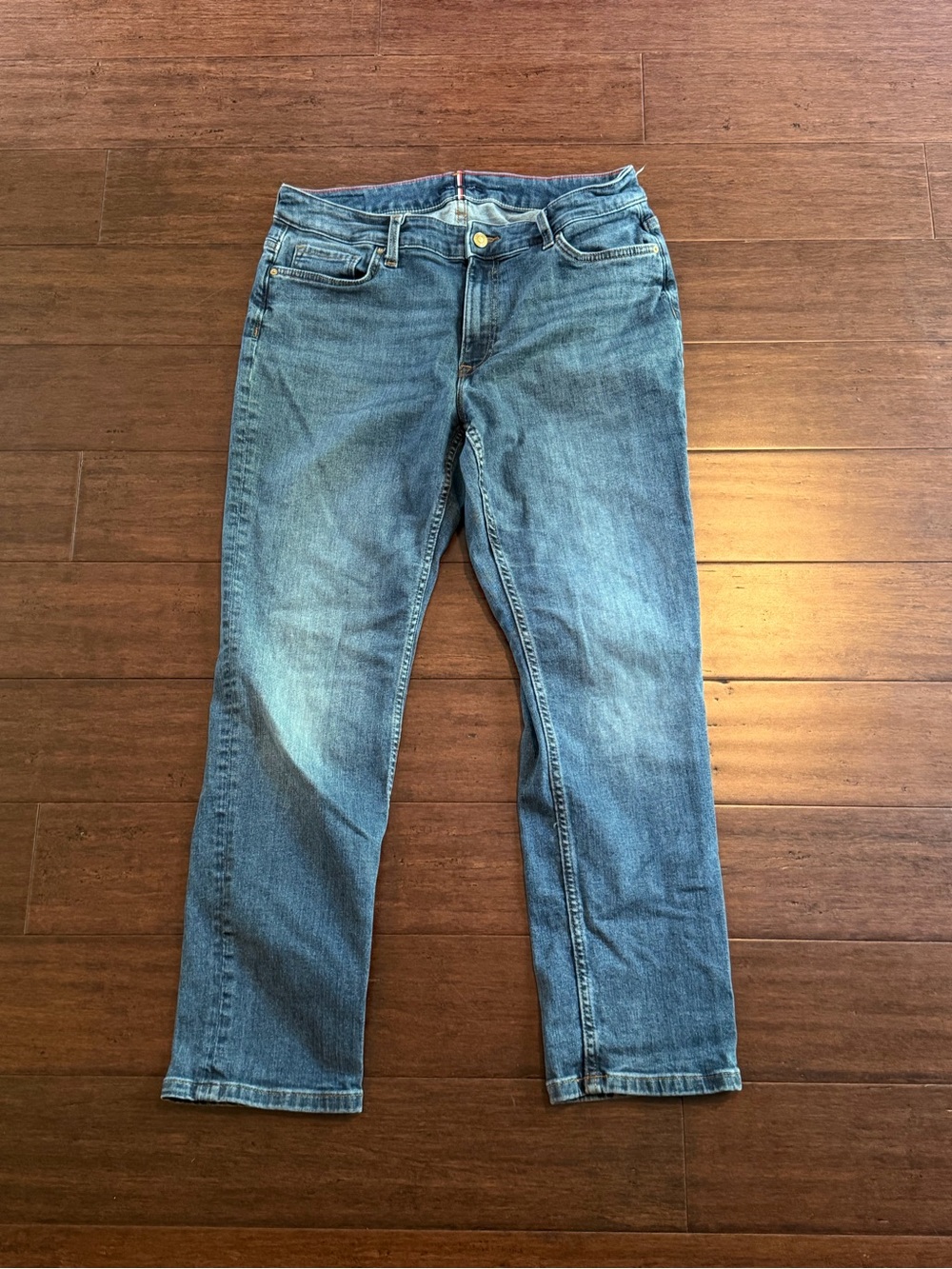 Tommy Hilfiger Women's Straight-Leg Jeans